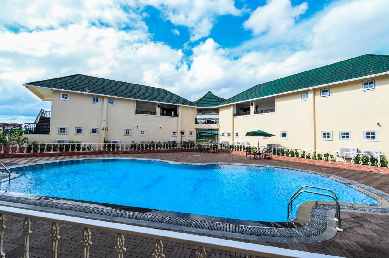 Faith Cricket Club & Resort Bhopal Zewnętrze zdjęcie