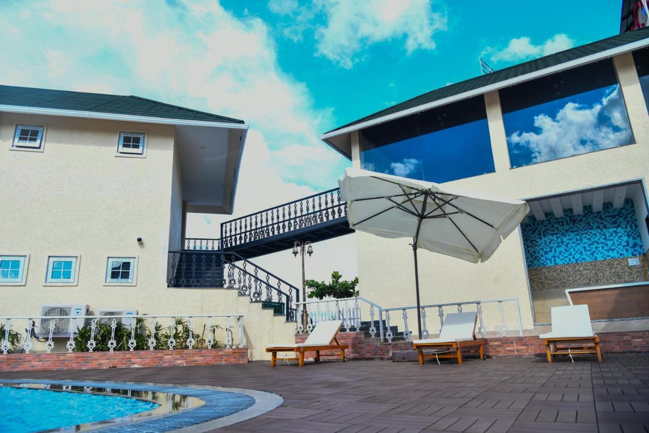 Faith Cricket Club & Resort Bhopal Zewnętrze zdjęcie