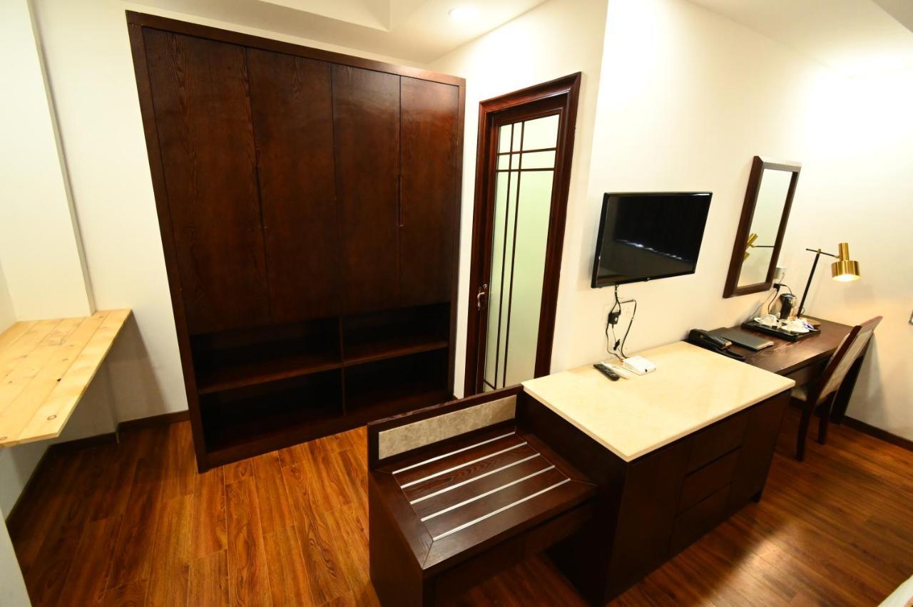 Faith Cricket Club & Resort Bhopal Zewnętrze zdjęcie