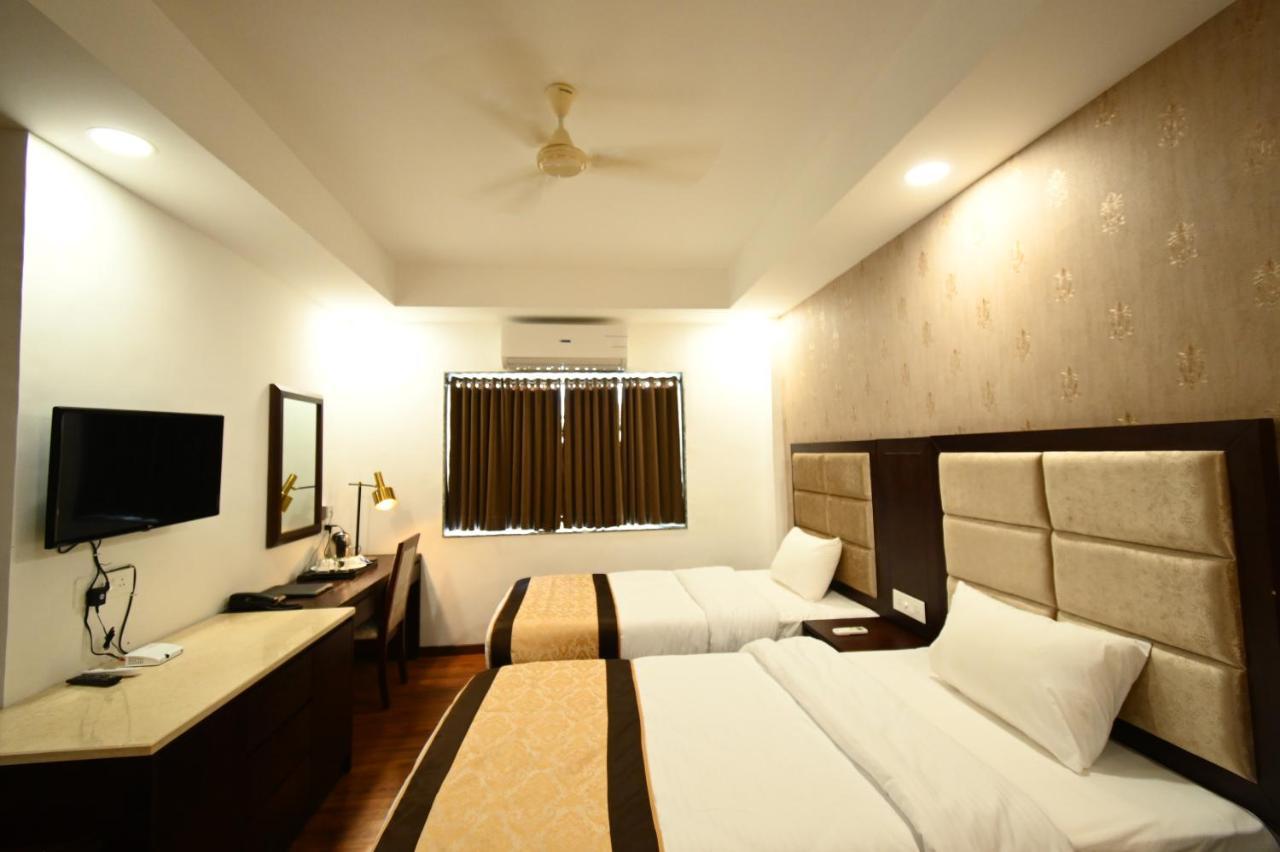 Faith Cricket Club & Resort Bhopal Zewnętrze zdjęcie